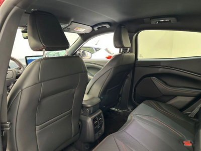 Ford Mustang Mach-E Extended 294CV Premium (14)