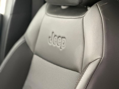 Jeep Avenger 1.2 turbo Altitude fwd 100cv (19)