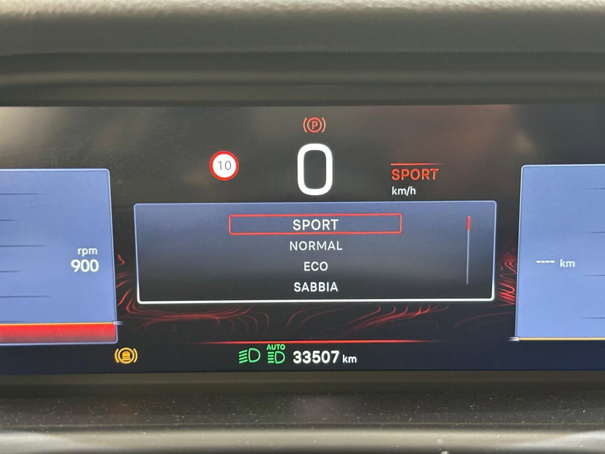 Jeep Avenger 1.2 turbo Altitude fwd 100cv (8)