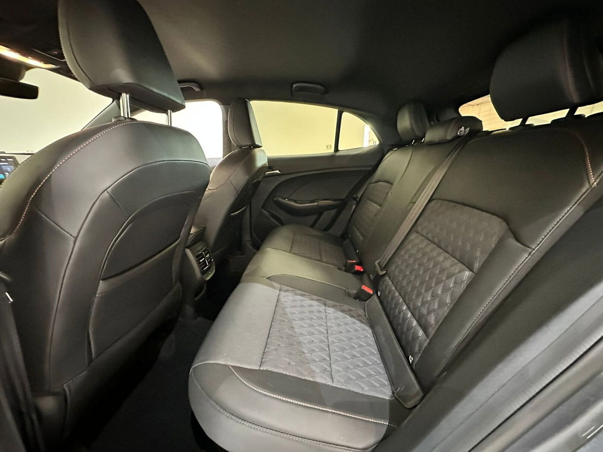 Mg MG3 1.5 hybrid+ Luxury auto (15)
