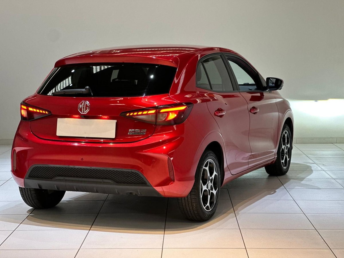 Mg MG3 1.5 hybrid+ Luxury auto (5)