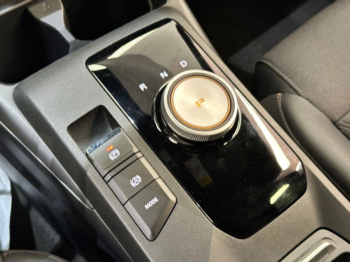 Mg MG3 1.5 hybrid+ Luxury auto (7)