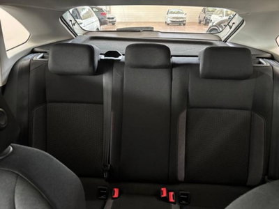 Volkswagen Taigo 1.0 tsi Life 95cv (16)