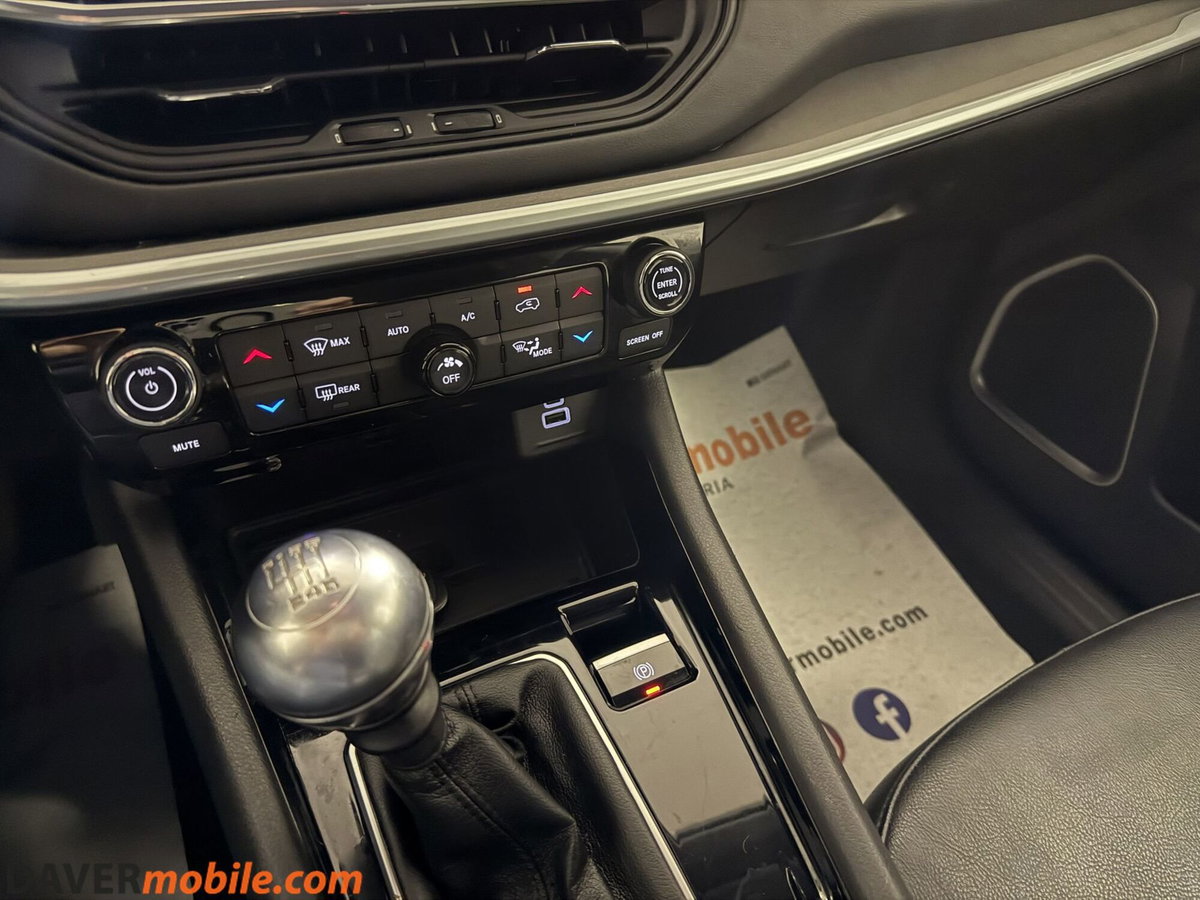 Jeep Compass 1.6 Multijet II 2WD Limited (8)