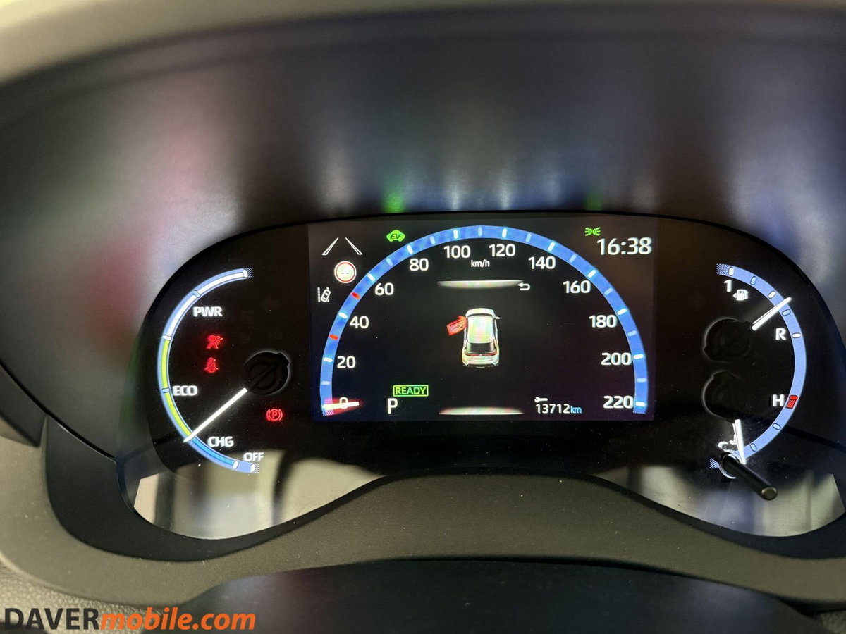 Toyota Yaris Cross 1.5 Hybrid 5p. E-CVT AWD-i Lounge (10)