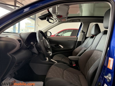Toyota Yaris Cross 1.5 Hybrid 5p. E-CVT AWD-i Lounge (6)