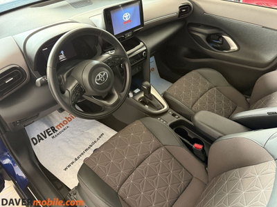 Toyota Yaris Cross 1.5 Hybrid 5p. E-CVT AWD-i Lounge (7)