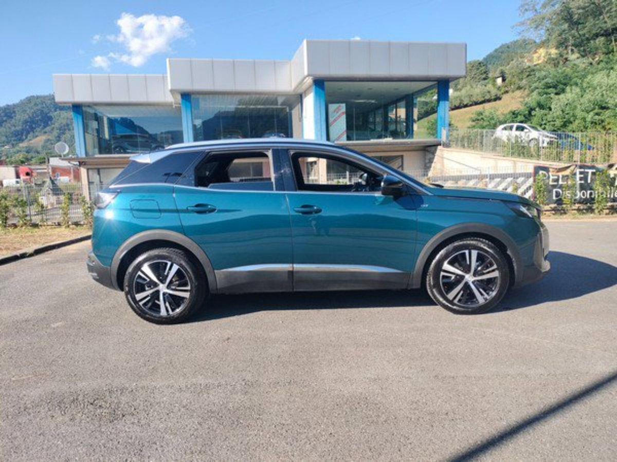 Peugeot 3008 BlueHDi 130 S&S EAT8 GT Pack (4)