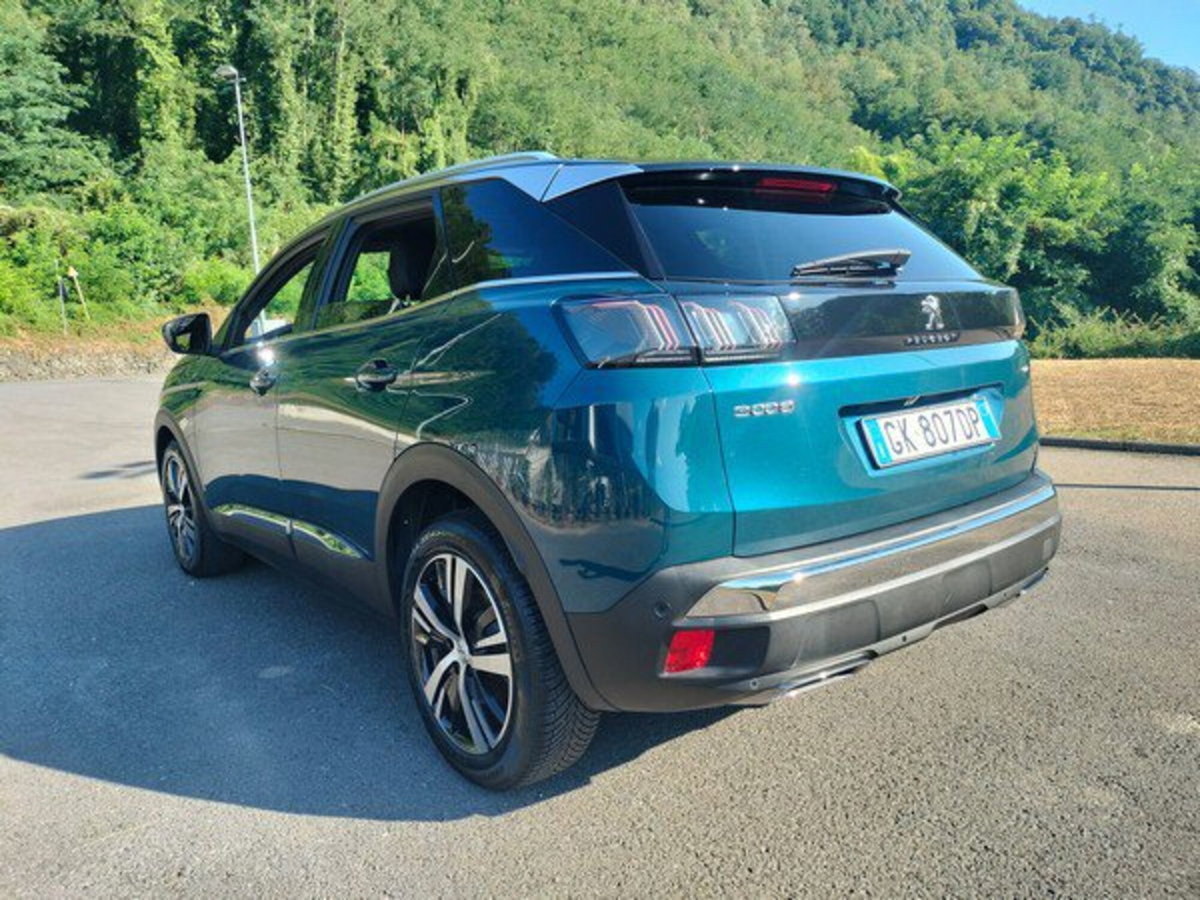 Peugeot 3008 BlueHDi 130 S&S EAT8 GT Pack (8)