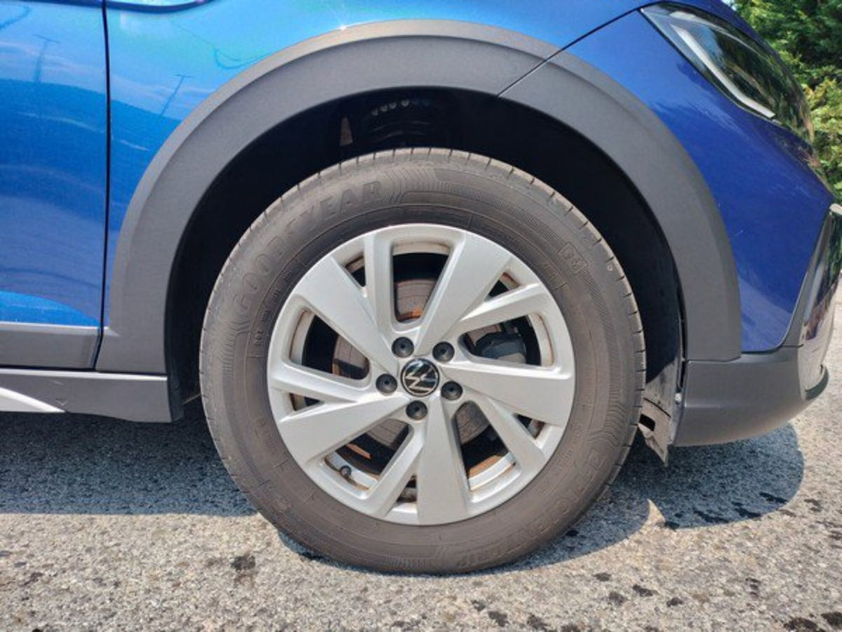 Volkswagen Taigo 1.0 tsi Life 115cv (9)