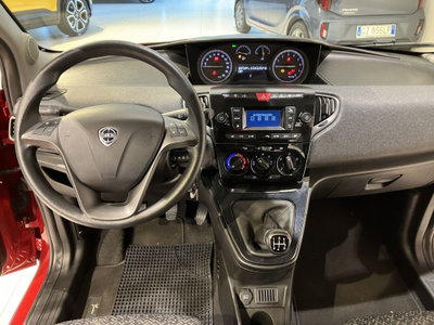Lancia Ypsilon 1.2 69 CV 5 porte Elefantino (9)