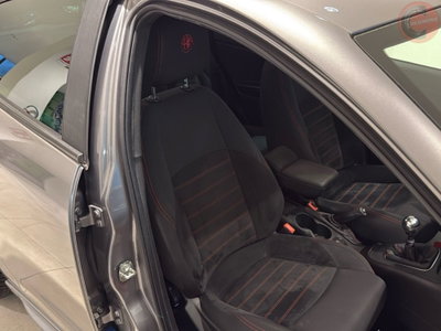Alfa Romeo Giulietta 1.6 JTDm Sprint 120cv (5)