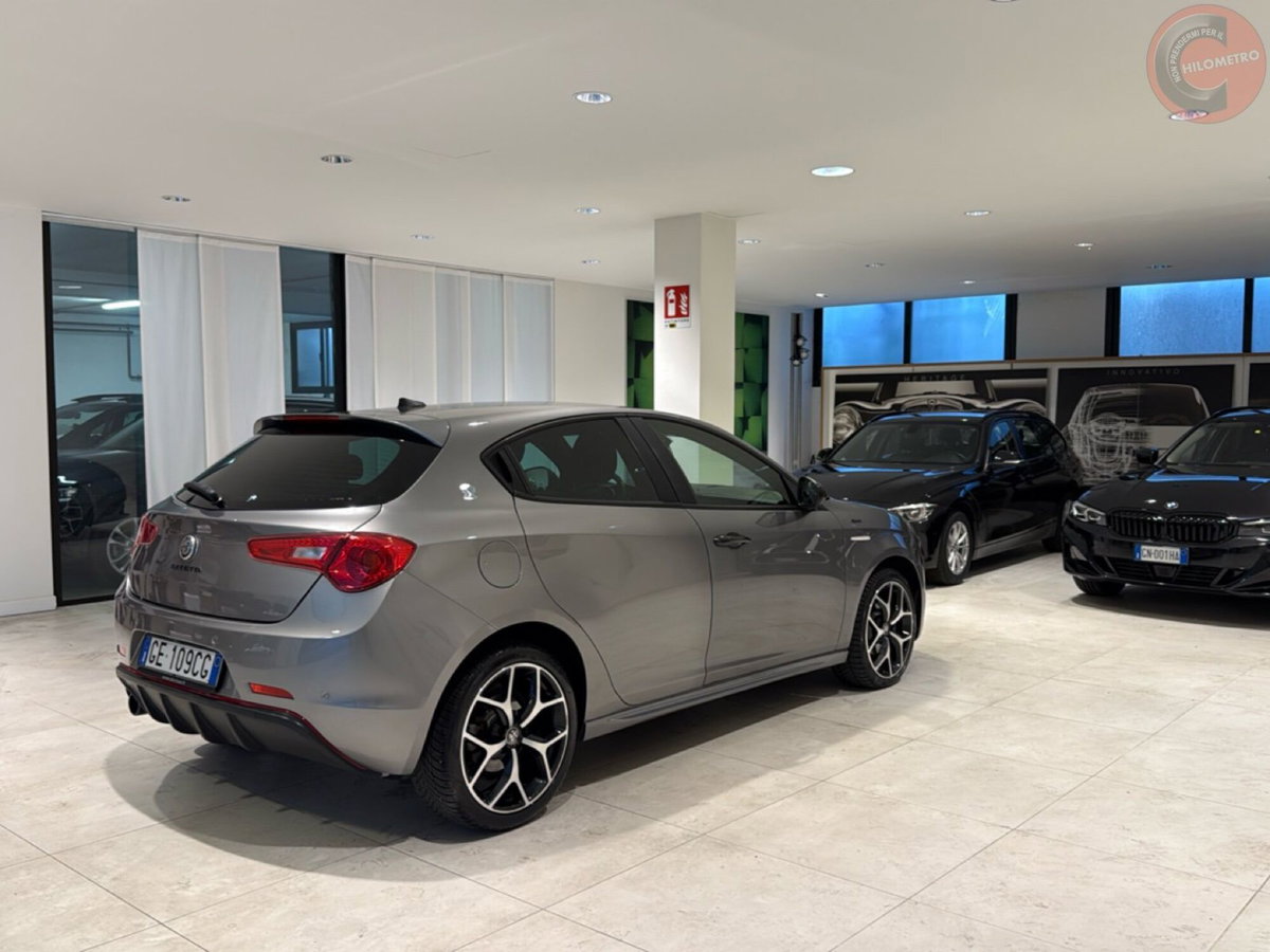 Alfa Romeo Giulietta 1.6 JTDm Sprint 120cv (7)