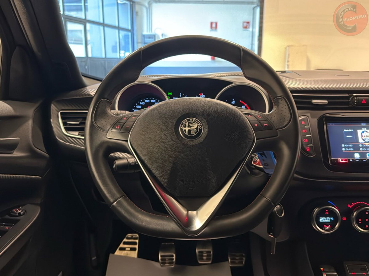Alfa Romeo Giulietta 1.6 JTDm Sprint 120cv (9)