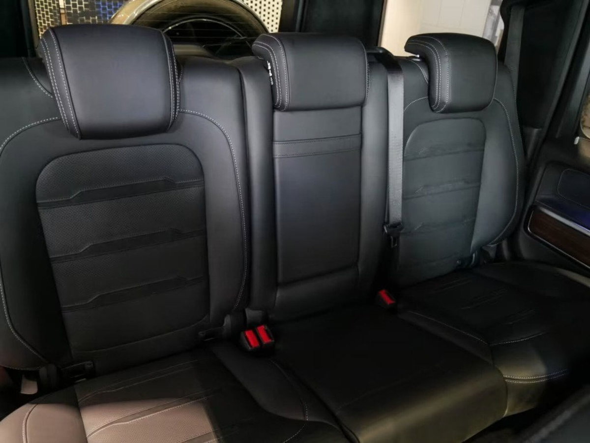Mercedes-Benz Classe G AMG 63 585cv auto (14)