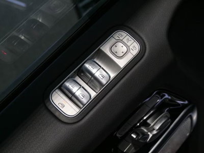 Mercedes-Benz Classe G AMG 63 585cv auto (16)