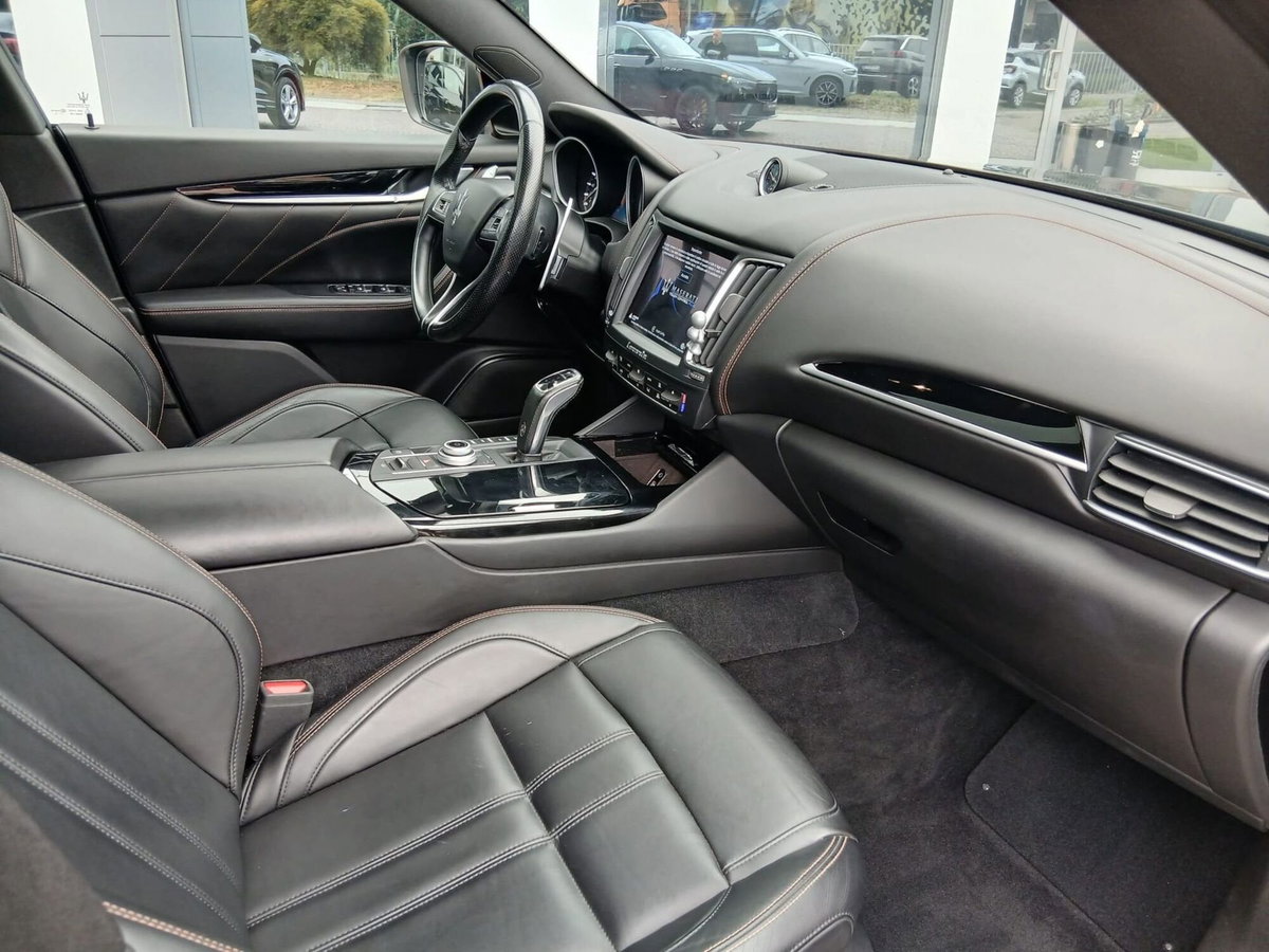 Maserati Levante Levante V6 AWD Gransport (15)