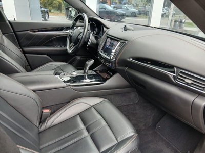 Maserati Levante Levante V6 AWD Gransport (15)