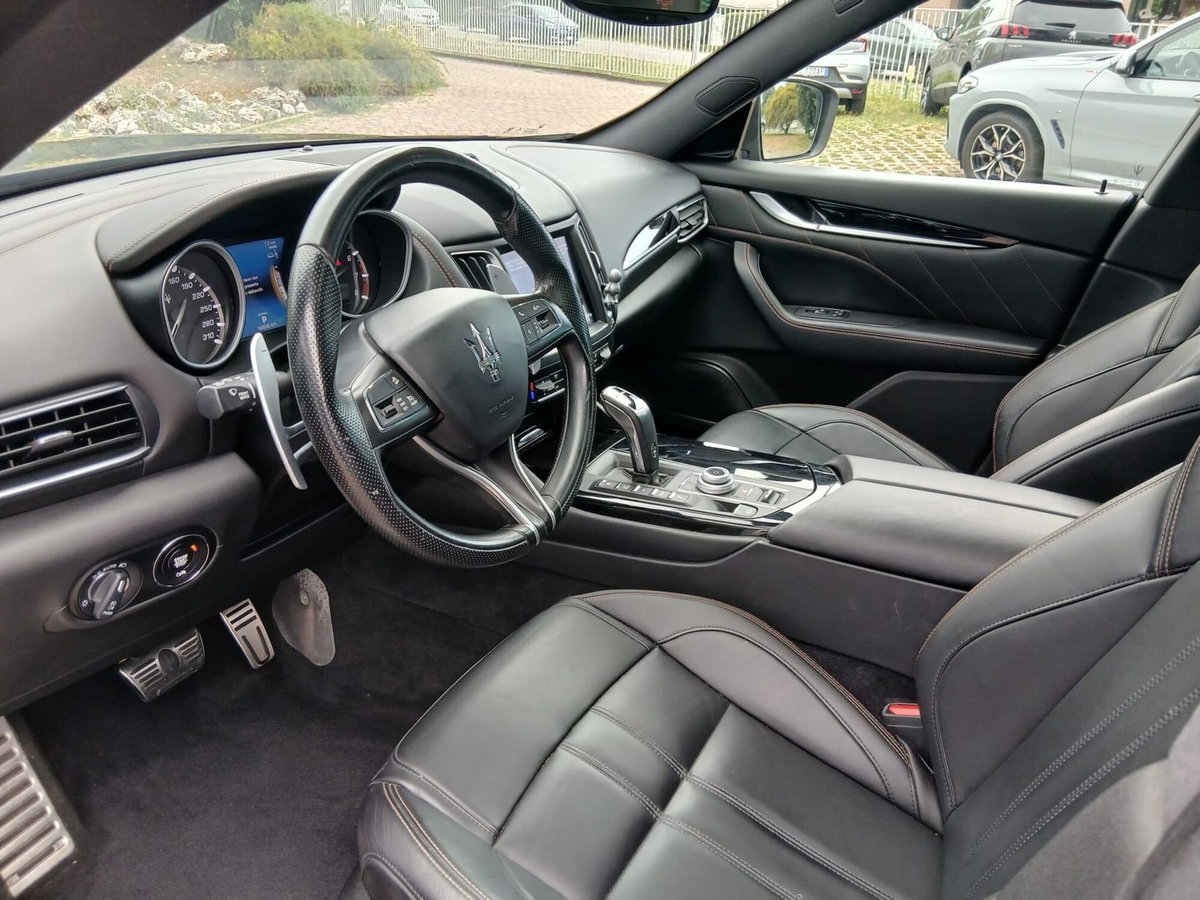 Maserati Levante Levante V6 AWD Gransport (18)