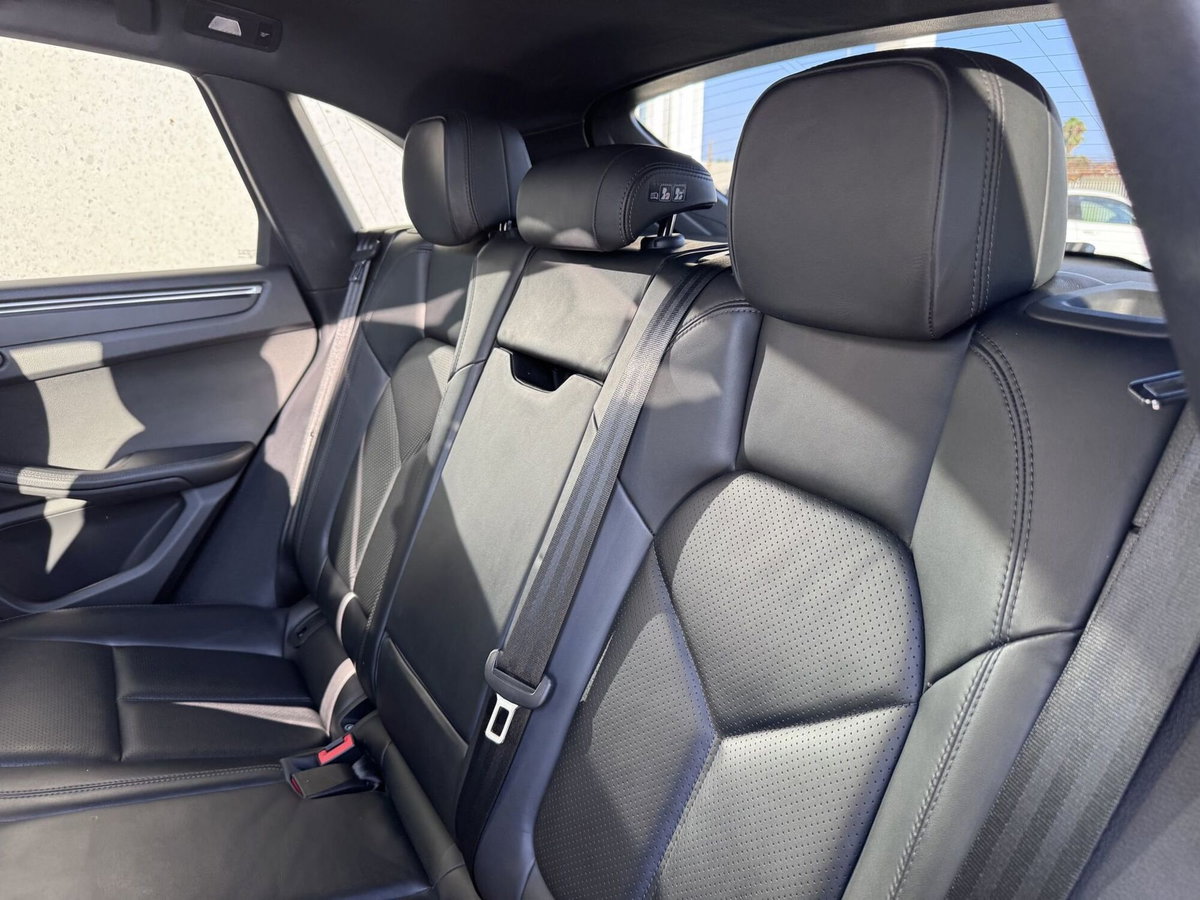 Porsche Macan 2.0 265cv pdk (14)
