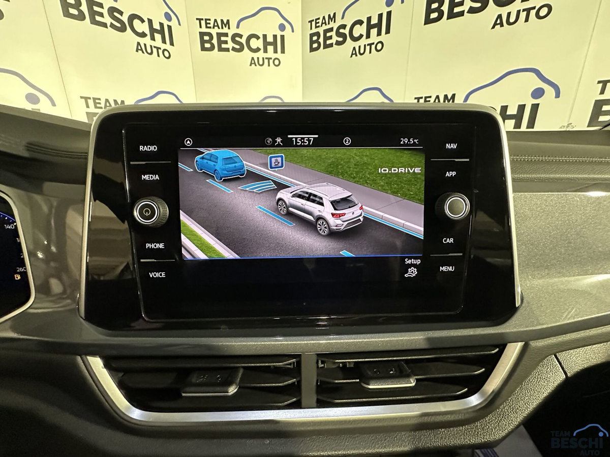Volkswagen T-Roc 1.5 tsi Style dsg (11)