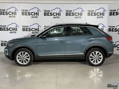 Volkswagen T-Roc 1.5 tsi Style dsg (2)