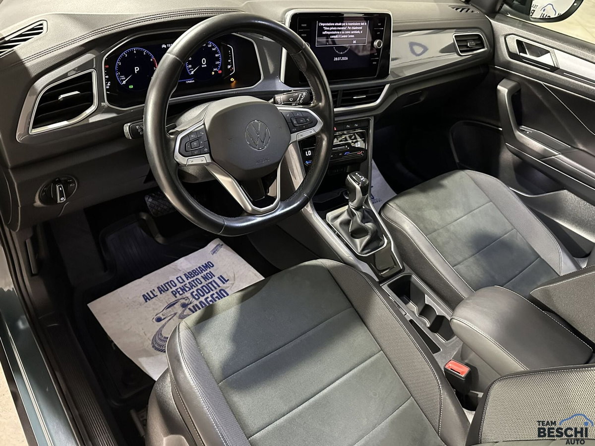 Volkswagen T-Roc 1.5 tsi Style dsg (5)