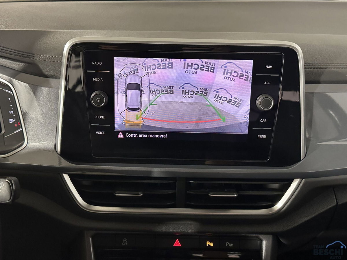 Volkswagen T-Roc 1.5 tsi Style dsg (8)