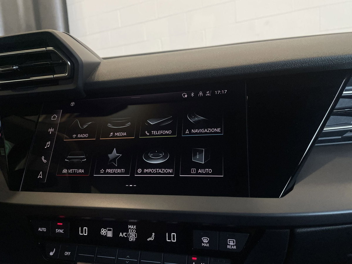 Audi A3 Sedan 35 TFSI S tronic Business (16)