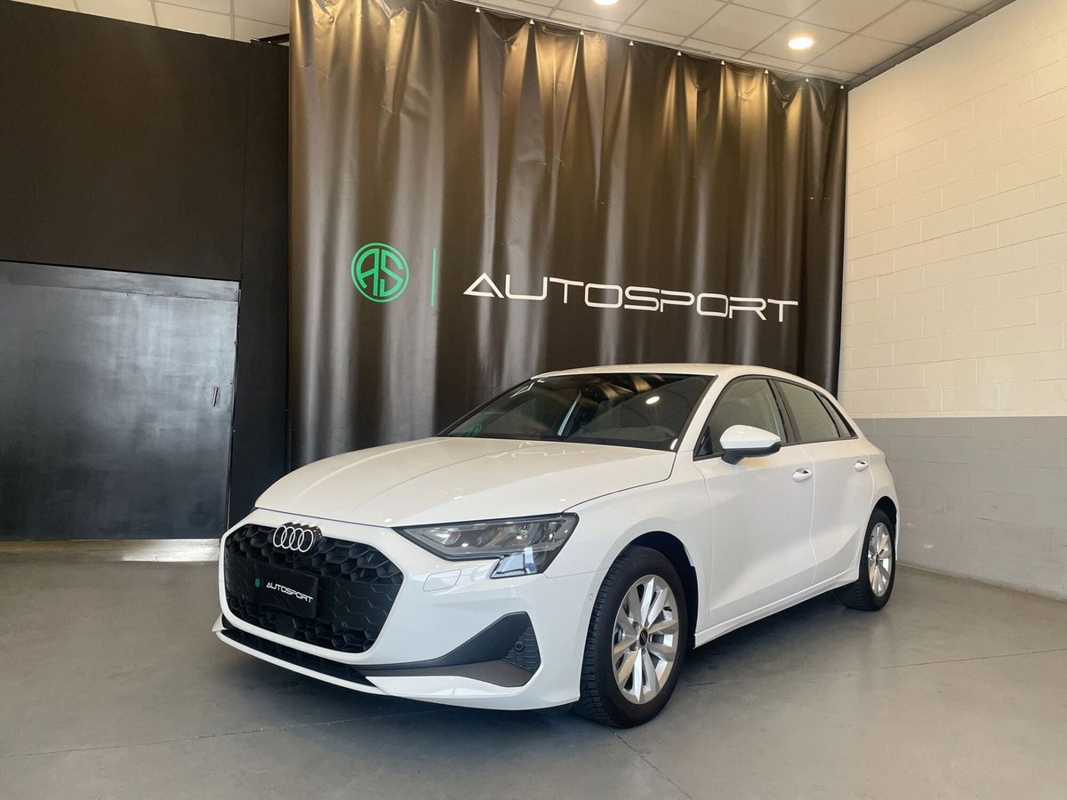 Audi A3 Sedan 35 TFSI S tronic Business (3)