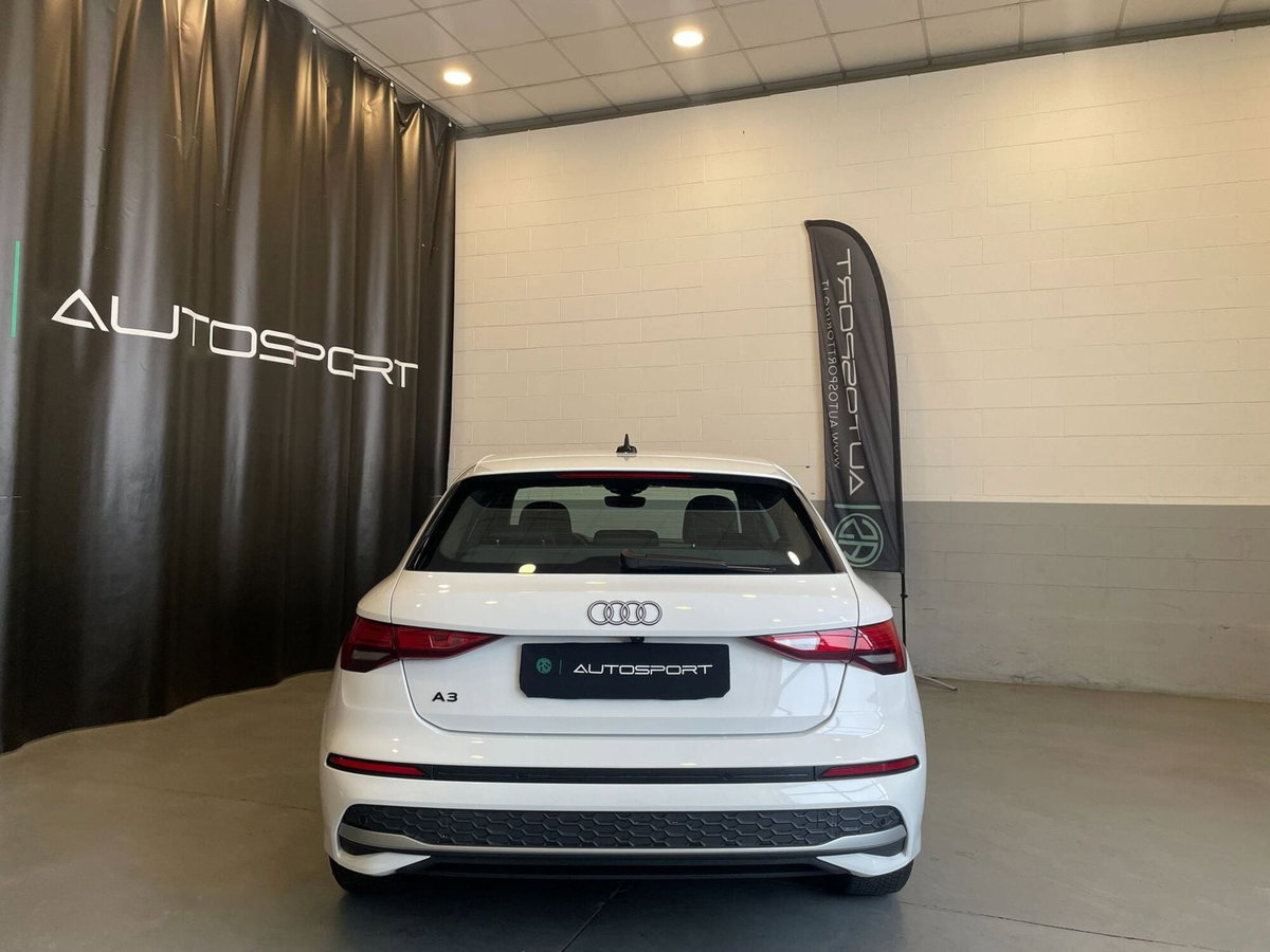 Audi A3 Sedan 35 TFSI S tronic Business (5)