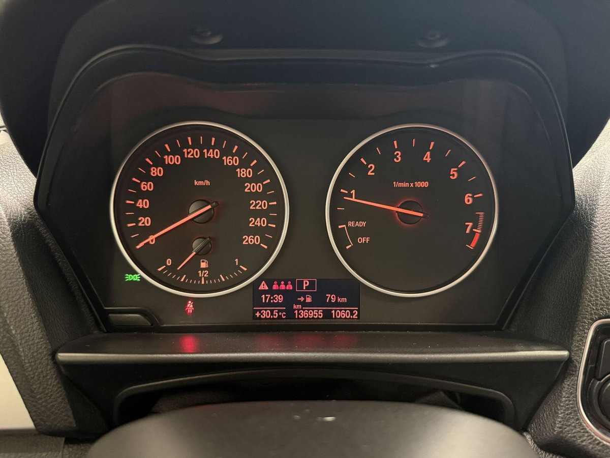 BMW Serie 1 5p. 116i 5p. Urban (5)