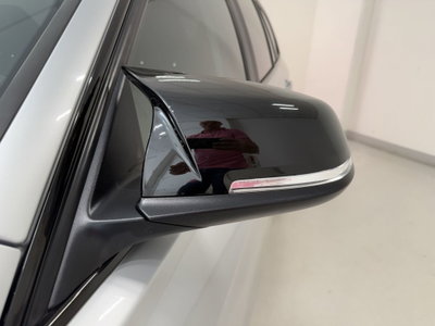 BMW Serie 3 Touring 318d  Business Advantage (18)