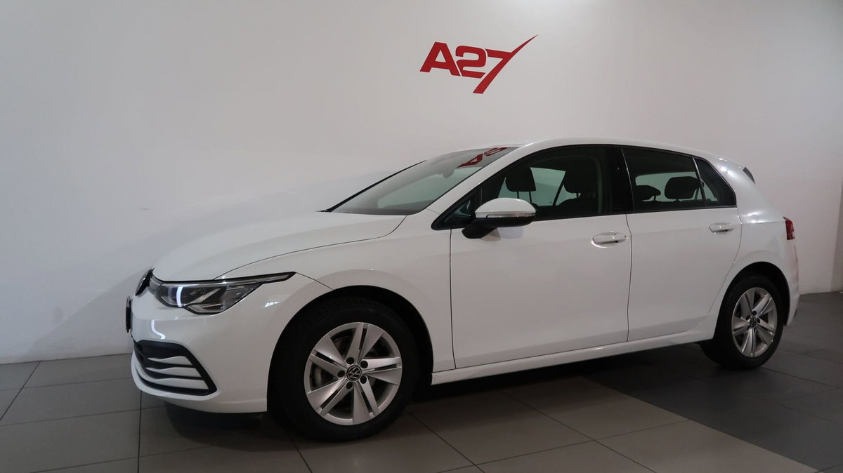 Volkswagen Golf 1.5 eTSI 130 CV EVO ACT DSG Life (17)