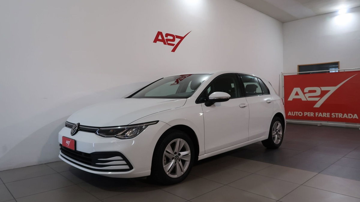 Volkswagen Golf 1.5 eTSI 130 CV EVO ACT DSG Life (19)