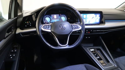 Volkswagen Golf 1.5 eTSI 130 CV EVO ACT DSG Life (5)