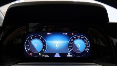 Volkswagen Golf 1.5 eTSI 130 CV EVO ACT DSG Life (9)