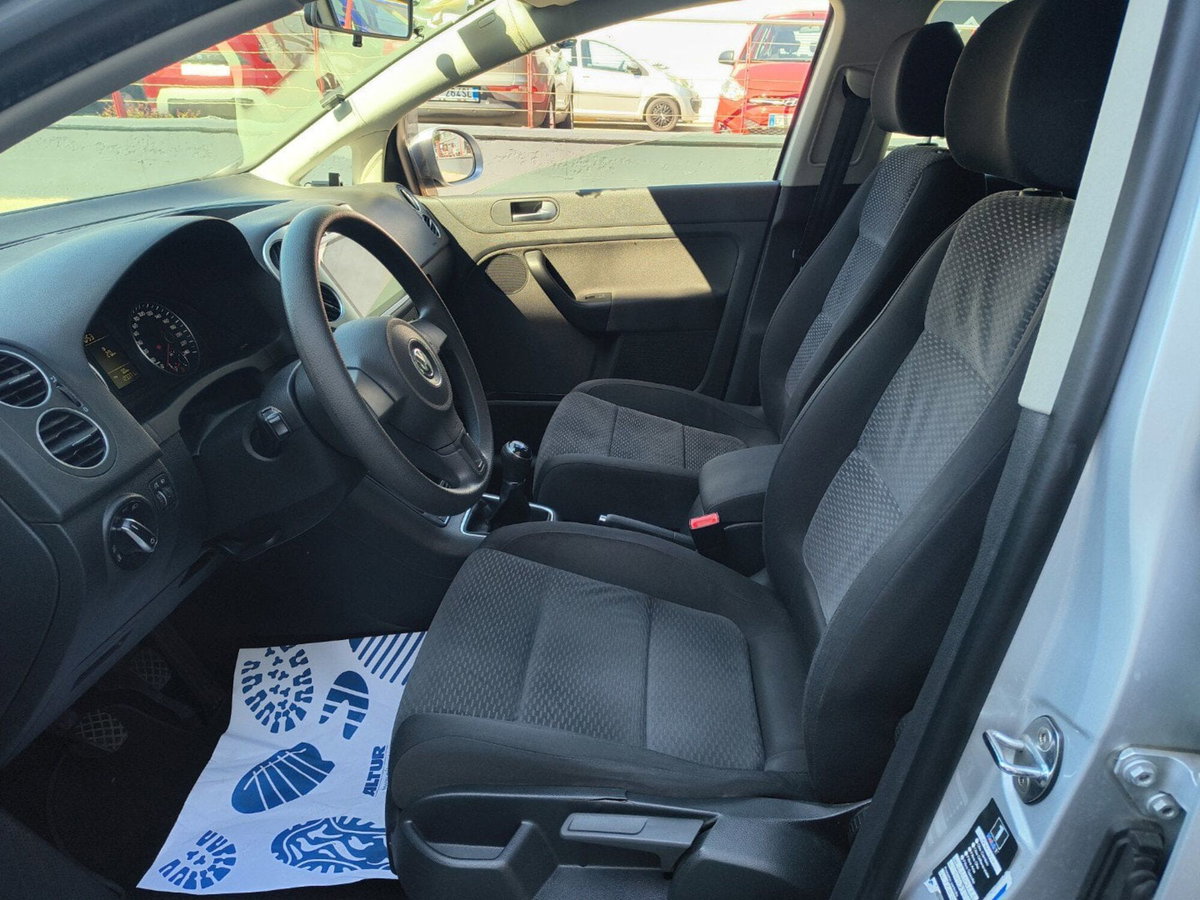 Volkswagen Golf Plus 1.9 TDI Sportline (9)