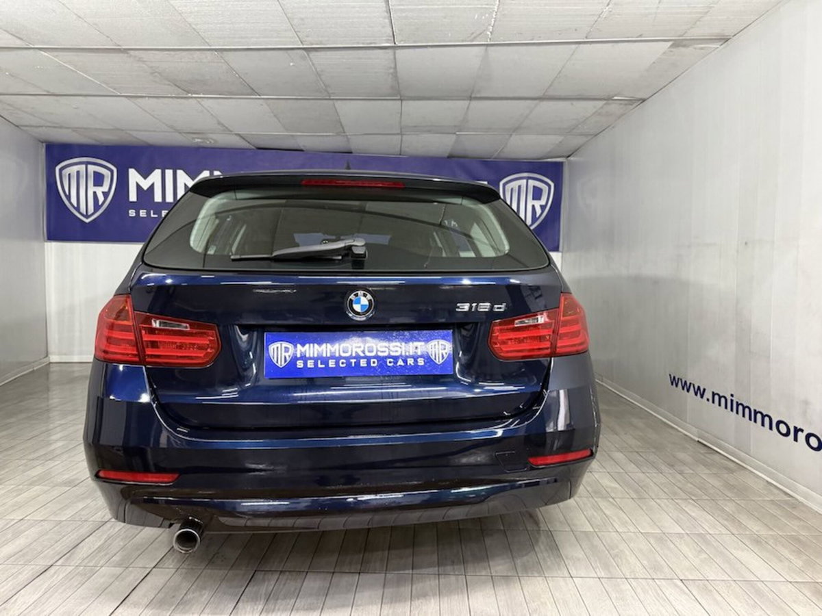 BMW Serie 3 Touring 316d (11)