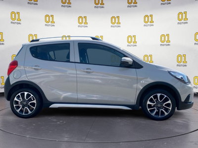 Opel Karl Rocks 1.0 73 CV (6)