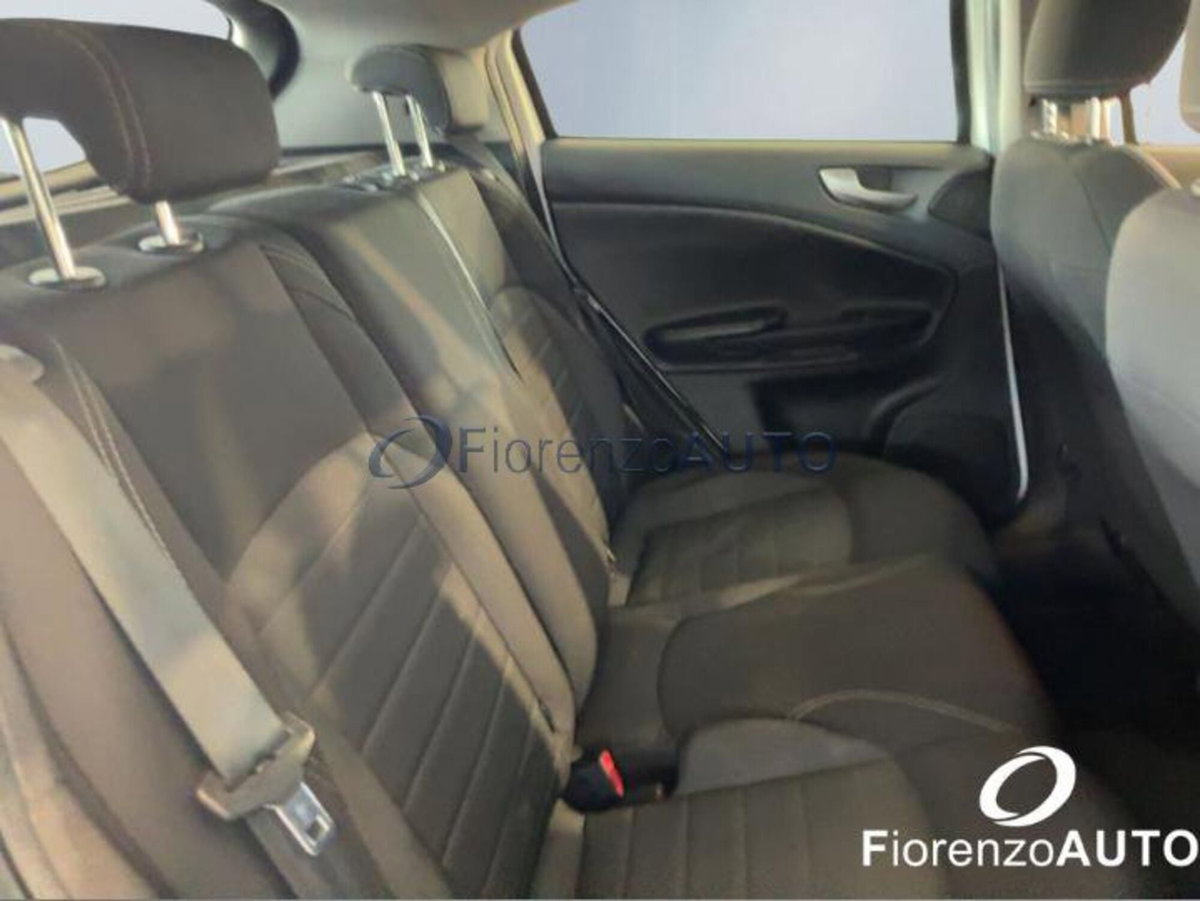 Alfa Romeo Giulietta 1.4 Turbo Distinctive 120cv (9)