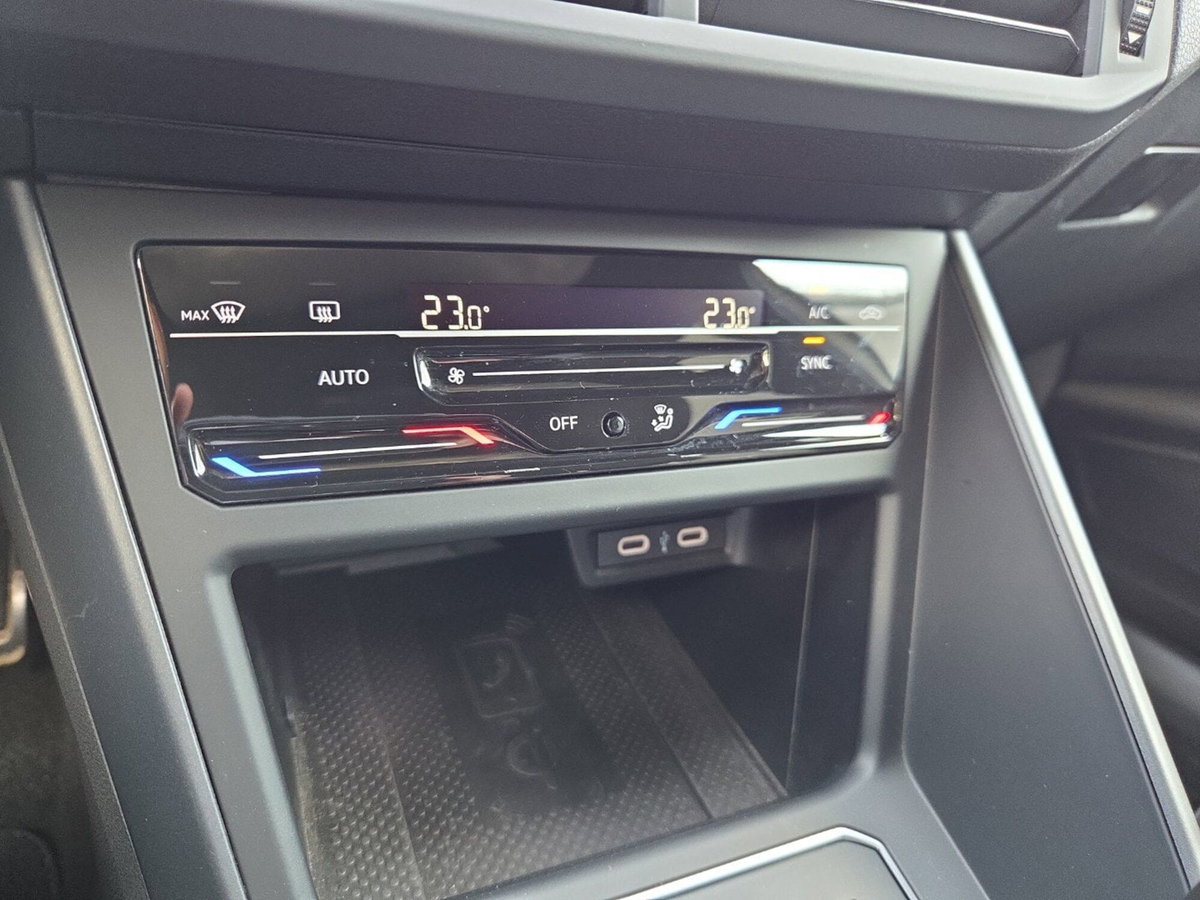 Volkswagen Taigo 1.5 tsi R-Line 150cv dsg (14)