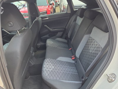 Volkswagen Taigo 1.5 tsi R-Line 150cv dsg (9)