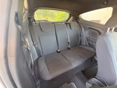 Ford Fiesta 1.4 3 porte Bz.- GPL (12)