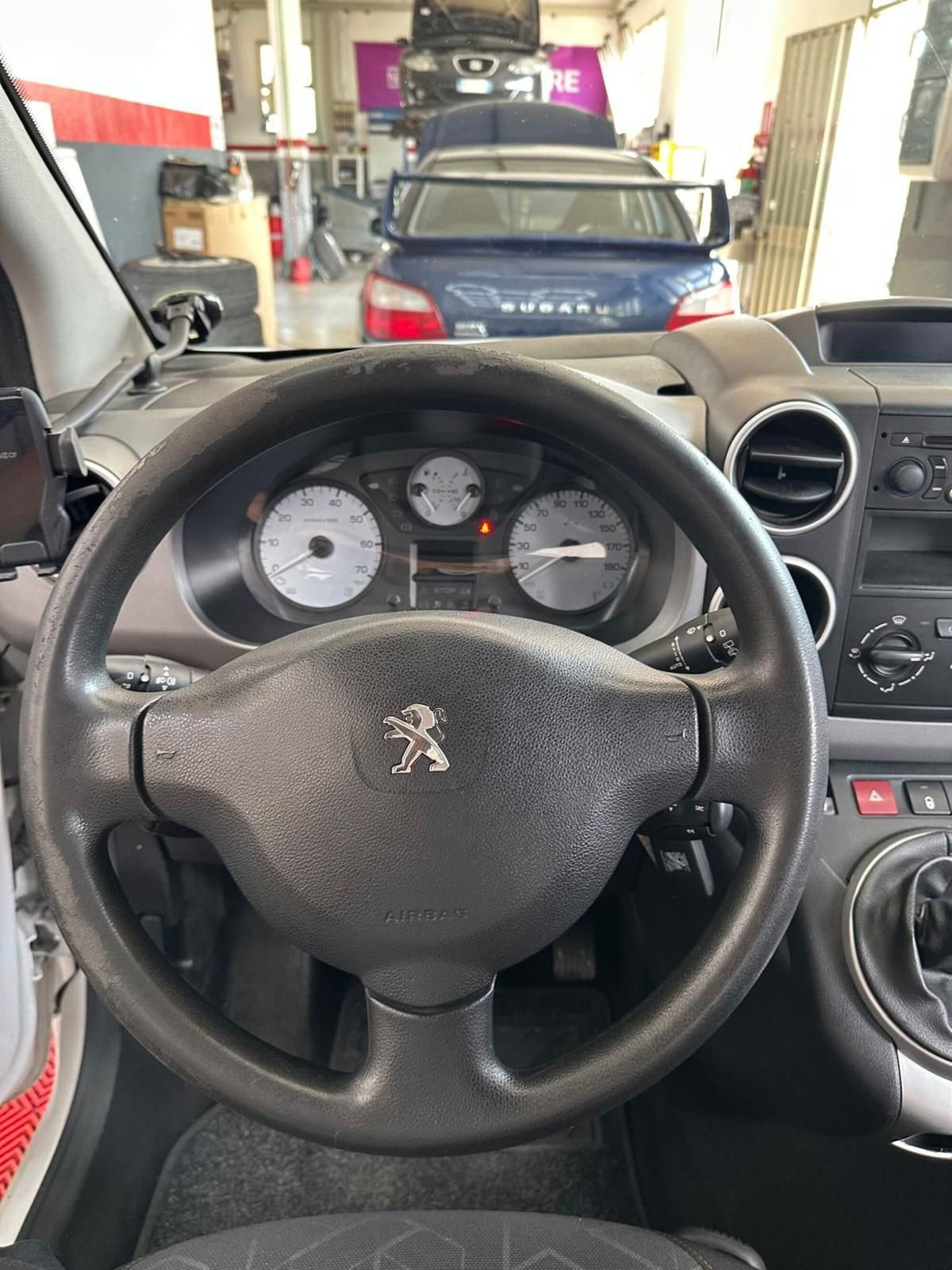 Peugeot Partner BlueHDi 120 S&S Active (17)