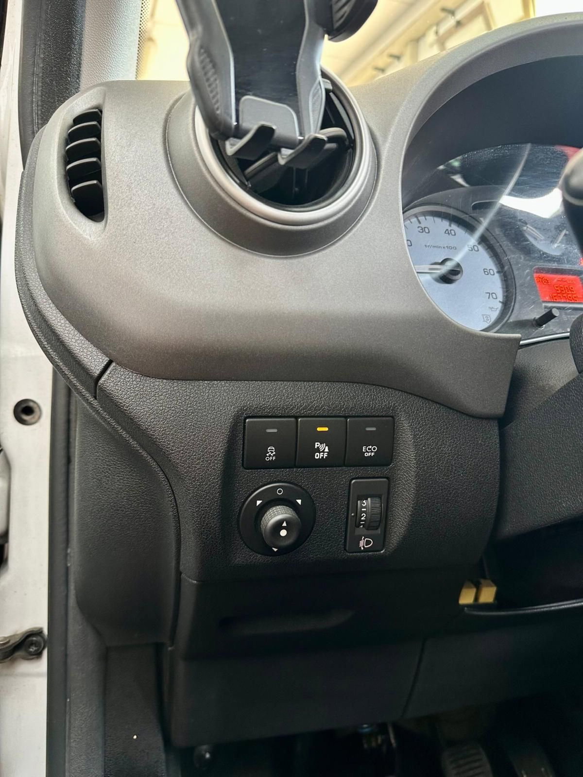 Peugeot Partner BlueHDi 120 S&S Active (18)