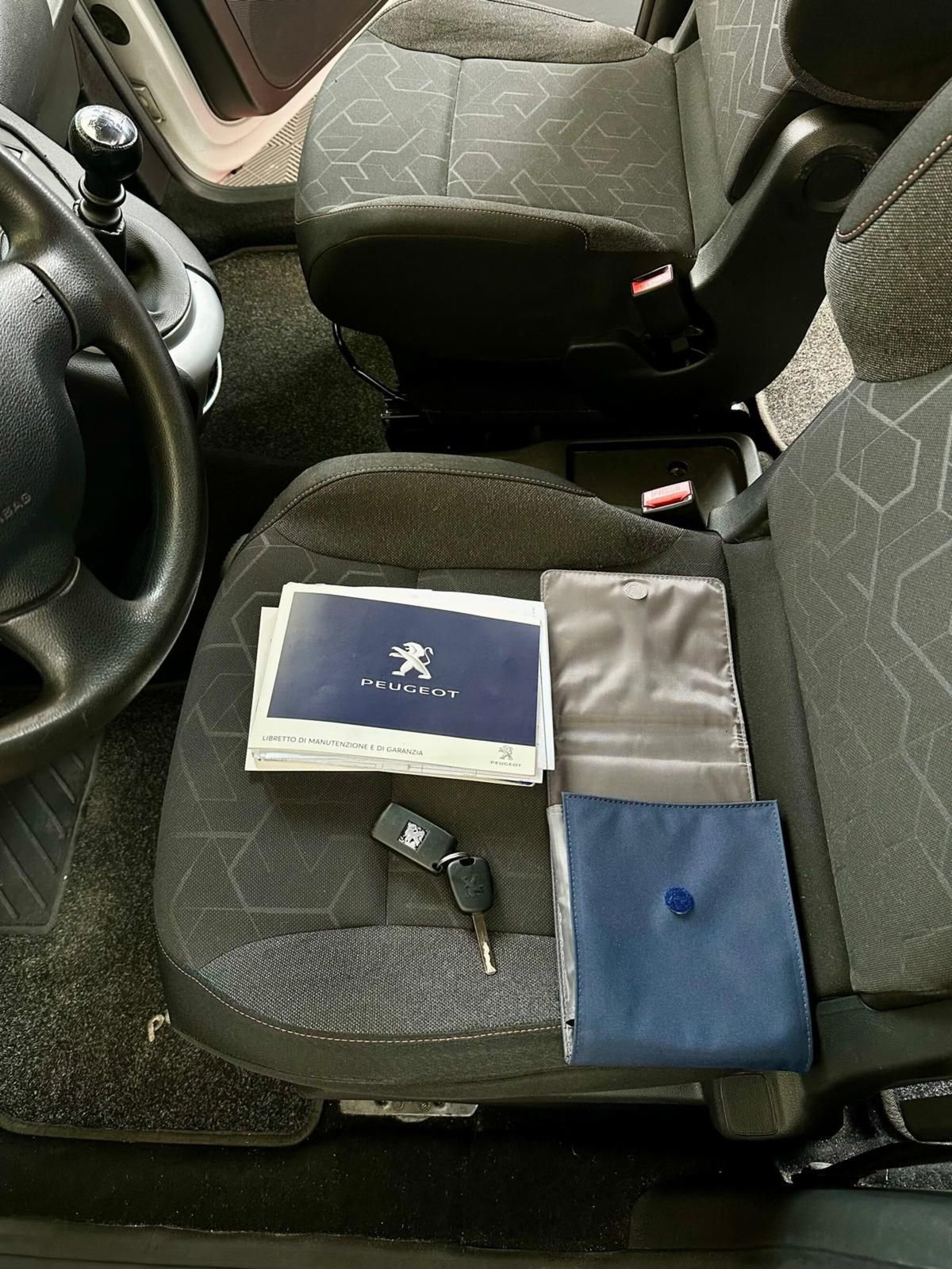 Peugeot Partner BlueHDi 120 S&S Active (20)