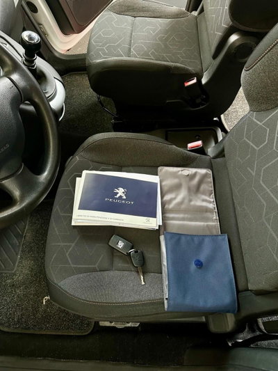 Peugeot Partner BlueHDi 120 S&S Active (20)