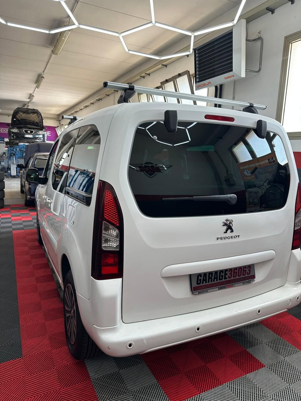 Peugeot Partner BlueHDi 120 S&S Active (6)