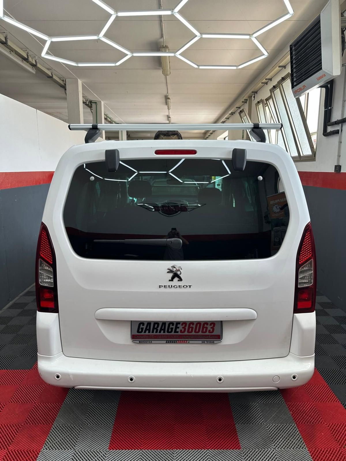 Peugeot Partner BlueHDi 120 S&S Active (9)